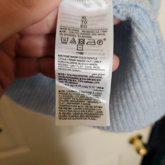 NWT Pointelle Sweater - Picture 3 of 3